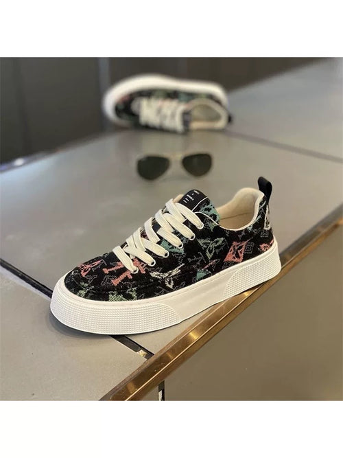 Monova Atlanta Sneaker